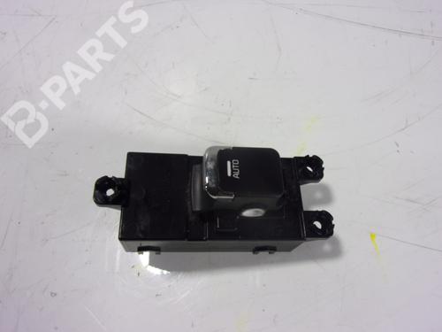 Used Right front window switch Right front window switch KIA CEE'D (JD) 1.6 GDI (135 hp) 10616823 10616823