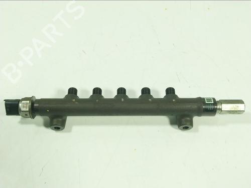 Rail D'Injecteurs Rail D'Injecteurs OPEL ASTRA K (B16) 1.6 CDTi (68) (110 hp) 36561052 36561052