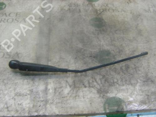 Used Rear windshield wiper arm RENAULT KANGOO (KC0/1_) D 65 1.9 (KC0E, KC02, KC0J, KC0N) (64 hp) 3764586