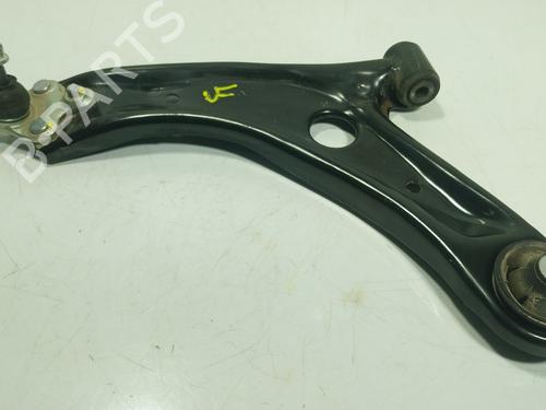 Used Left front suspension arm TOYOTA YARIS CROSS (MXP_) 1.5 Hybrid (MXPJ11) (131 hp) 31665121