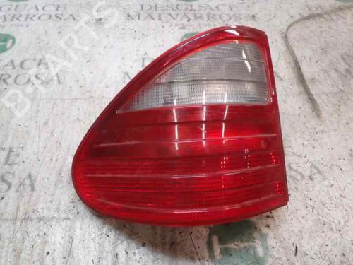 Venstre baglygte MERCEDES-BENZ E-CLASS (W210) E 220 CDI (210.006) (136 hp) 3828186