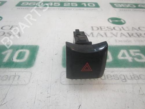 comutador-botao-4-piscas-citroen-c-zero-6490re-2010-3992457 main image