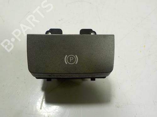 Parkbremsarm/handtak LAND ROVER RANGE ROVER SPORT I (L320) 2.7 D 4x4 (190 hp) 13936128