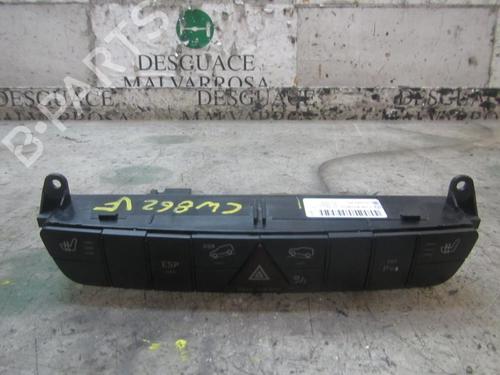Used Warning switch Warning switch MERCEDES-BENZ M-CLASS (W164) [2005-2012] 3838302 3838302