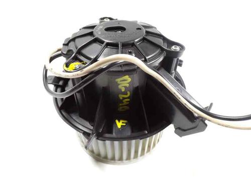 Used Heater blower motor Heater blower motor OPEL ASTRA J (P10) 1.6 CDTi (68) (110 hp) 6836421 6836421