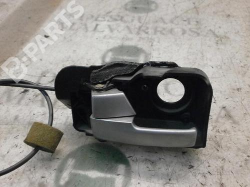 Used Rear left interior door handle Rear left interior door handle FORD MONDEO III (B5Y) 2.0 16V TDDi / TDCi (115 hp) 3738228 3738228