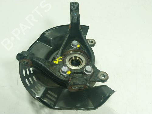 Used Left front steering knuckle TOYOTA YARIS CROSS (MXP_) 1.5 Hybrid (MXPJ11) (131 hp) 30104682
