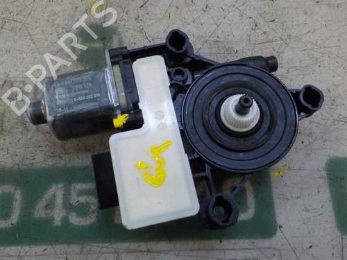 Right rear window motor SEAT ATECA (KH7, KHP)  | BP6241333E22 