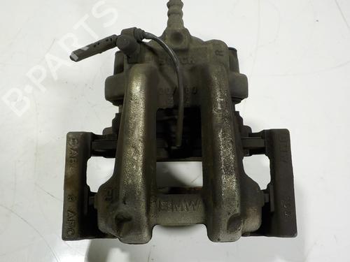 Used Right rear brake caliper BMW 4 Convertible (F33, F83) [2013-2020]  13537519
