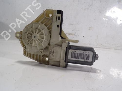 Left rear window motor LAND ROVER DISCOVERY IV (L319) 3.0 TD 4x4 | BP9762838E23 