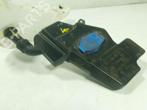 Used Windscreen washer tank Windscreen washer tank 32714719 32714719