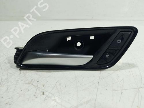 Used Front left interior door handle Front left interior door handle 39231058 39231058