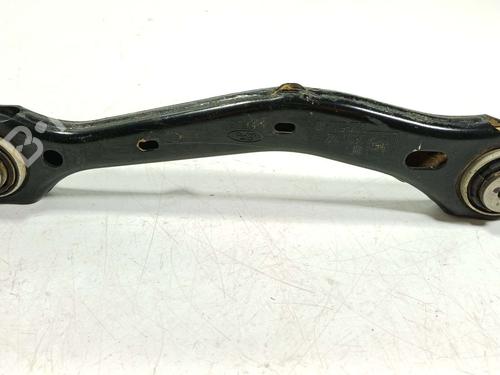 Used Right rear suspension arm Right rear suspension arm 37021040 37021040