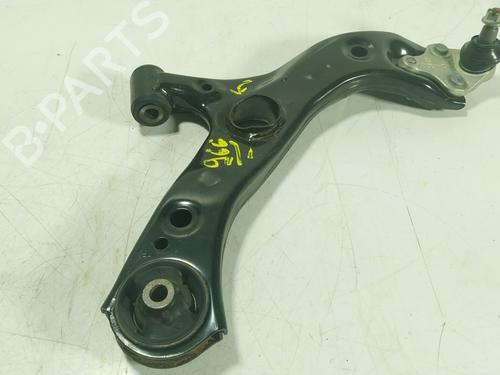 Used Right front suspension arm Right front suspension arm TOYOTA C-HR (_X2_, _H2_) Hybrid (MAXH20) (197 hp) 27896349 27896349