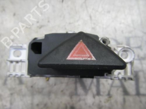 Bouton de warning FORD FOCUS I (DAW, DBW) 1.8 Turbo DI / TDDi (90 hp) 3845797