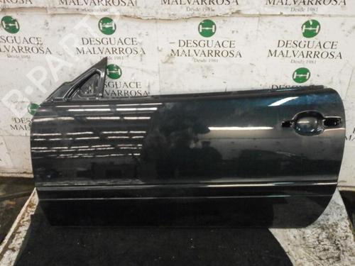 Used Left front door MERCEDES-BENZ CLK (C208) [1997-2003]  3744747
