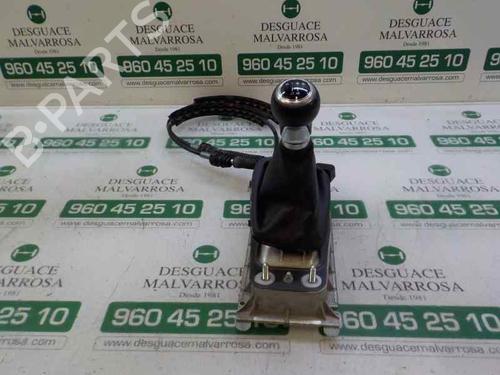 Manual gearbox selector AUDI A1 Sportback (8XA, 8XF) 1.0 TFSI (95 hp) 6Q0711050B | 6C8711049F