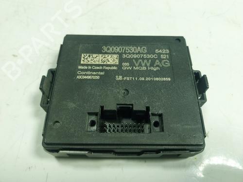 Used Electronic module AUDI Q3 Sportback (F3N) 35 TFSI Mild Hybrid (150 hp) 17574223