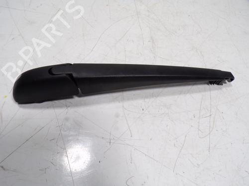 back-wipers-mechanism-toyota-yaris-cross-mxp_-852410d170-2020-15179247 main image