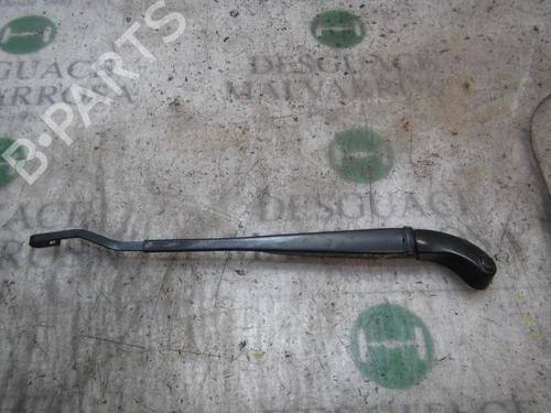 Used Front windshield wiper arm MINI MINI (R56) Cooper S (174 hp) 4010868
