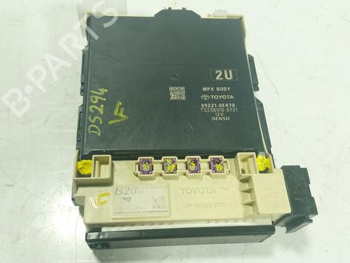 Used Fuse box Fuse box TOYOTA HIGHLANDER (GSU7_, AXUH7_, TXUA7_) 2.5 Hybrid AWD (AXUH78) (246 hp) 32299319 32299319