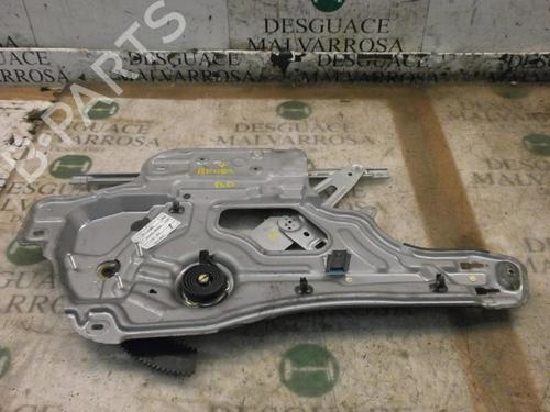 Used Front right window mechanism Front right window mechanism HYUNDAI SANTA FÉ I (SM) 2.4 16V (146 hp) 3787853 3787853