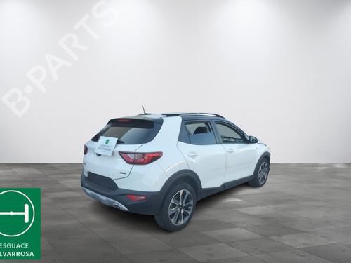 Reverse light KIA STONIC (YB) 1.6 CRDi | BP17014870C36  - Image 11