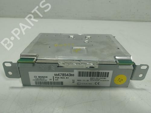 Used Radio Radio OPEL CORSA F (P2JO) 1.2 (68) (101 hp) 19580524 19580524