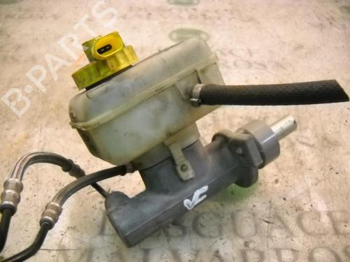 Used Brake master cylinder Brake master cylinder VW GOLF IV (1J1) 1.4 16V (75 hp) 3736803 3736803