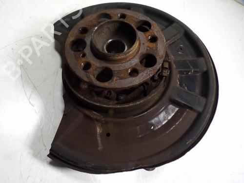 Used Right rear steering knuckle Right rear steering knuckle MERCEDES-BENZ E-CLASS (W212) E 350 CDI (212.023) (265 hp) 15669567 15669567