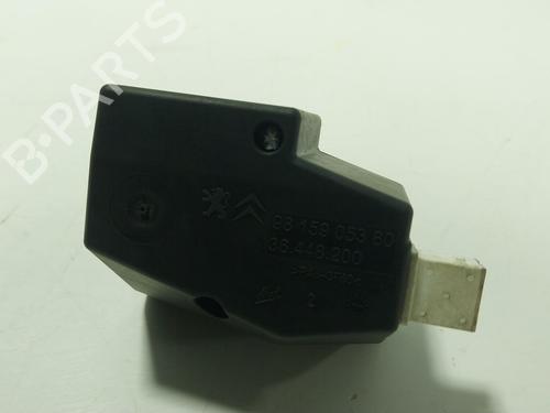 Elektronisk modul OPEL CROSSLAND X / CROSSLAND (P17, P2QO) 1.2 (75) (110 hp) 27492189