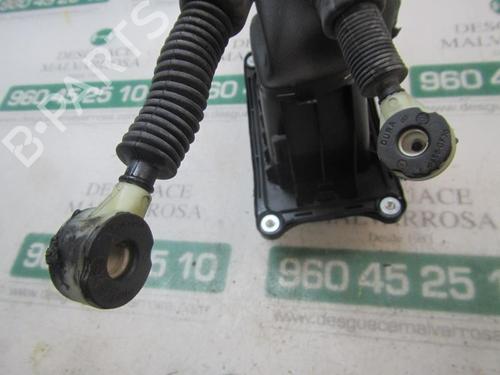 Gear lever DACIA SANDERO II 1.0 SCe 75 (B8JC, B8JD, B8NC) | BP7411846M90 