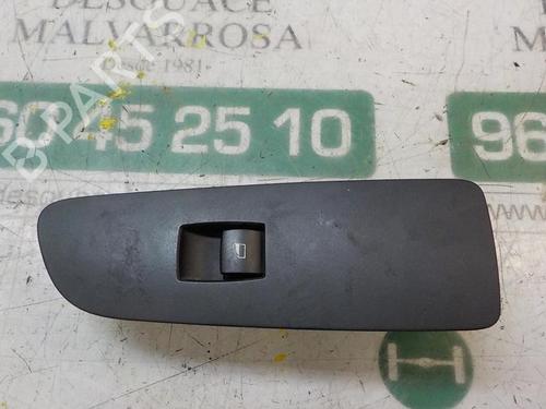 Used Right front window switch BMW 1 (E87) [2003-2013]  3866593