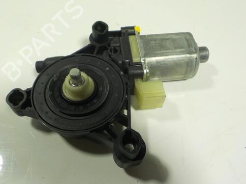 Used Left front window motor Left front window motor VW GOLF VII (5G1, BQ1, BE1, BE2) 1.5 TSI (150 hp) 13627819 13627819
