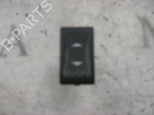 Used Right front window switch FORD MONDEO III Turnier (BWY) 2.0 TDCi (130 hp) 3741360