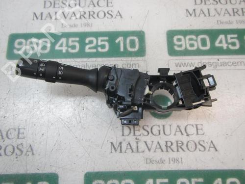 Used Headlight switch Headlight switch LEXUS IS II (_E2_) 220d (ALE20) (177 hp) 3880228 3880228