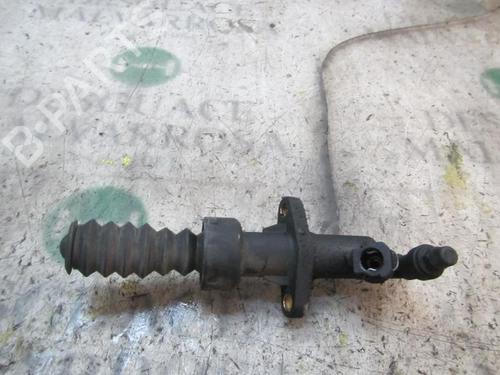 Used Clutch slave cylinder Clutch slave cylinder CITROËN C4 Coupe (LA_) 2.0 HDi (136 hp) 14277884 14277884