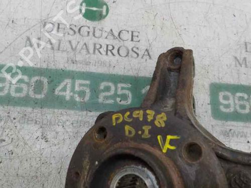 Left front steering knuckle PEUGEOT 5008 (0U_, 0E_) 2.0 HDi 150 / BlueHDi 150 | BP4735816M25 
