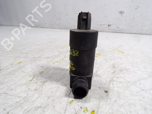 Used Washer pump Washer pump FORD MONDEO IV (BA7) 2.0 TDCi (140 hp) 14286662 14286662