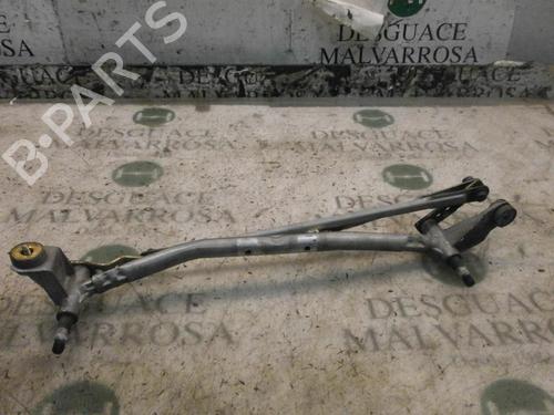 Used Front wipers mechanism RENAULT MEGANE II (BM0/1_, CM0/1_) 1.9 dCi (BM0G, CM0G) (120 hp) 14268032