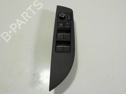 Used Left front window switch Left front window switch TOYOTA COROLLA Saloon (_E21_) [2019-2026] 11823137 11823137