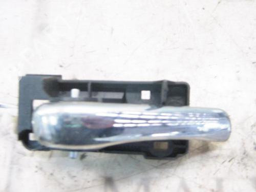 Used Rear right interior door handle Rear right interior door handle ALFA ROMEO 147 (937_) 1.6 16V T.SPARK ECO (937.AXA1A, 937.BXA1A) (105 hp) 3770331 3770331