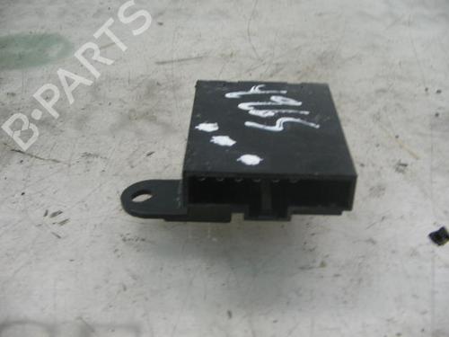 Used Electronic module Electronic module CHRYSLER VOYAGER II (ES) 2.5 TD (118 hp) 3789498 3789498