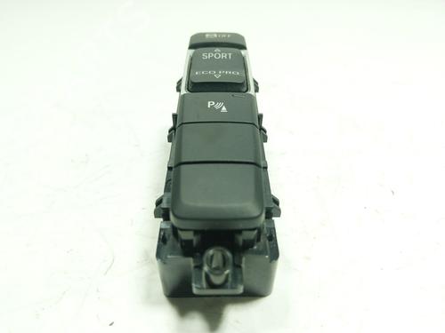Used Switch Switch BMW X1 (F48) sDrive 18 d (150 hp) 19533824 19533824