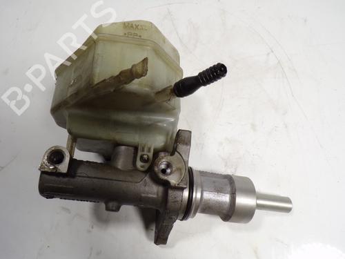 Used Brake master cylinder Brake master cylinder MERCEDES-BENZ SPRINTER 3,5-t Bus (B906) [2006-2020] 8257609 8257609