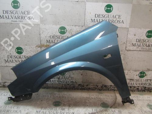 Used Left front fenders NISSAN PRIMERA (P12) 2.2 Di (126 hp) 3835076