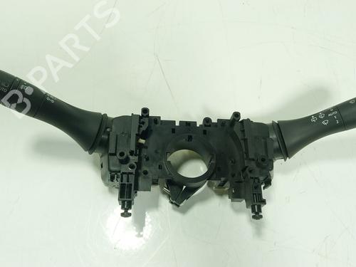 Used Headlight switch RENAULT KADJAR (HA_, HL_) 1.2 TCe 130 (HLMR) (130 hp) 30298534