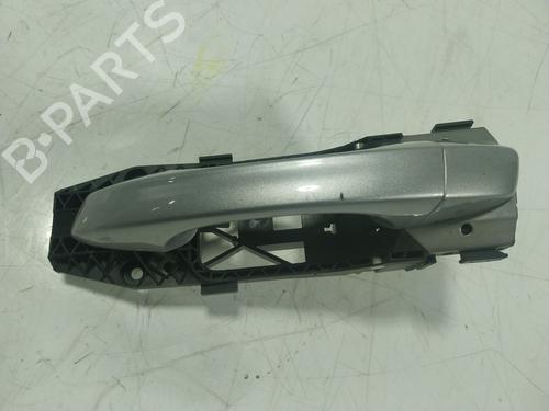 Used Front left exterior door handle Front left exterior door handle 18149340 18149340