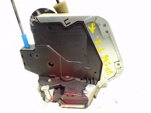 Rear left lock LEXUS IS II (_E2_) 220d (ALE20) | BP8373215C100 