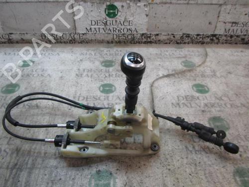 Used Gear lever Gear lever KIA CEE'D Hatchback (ED) [2006-2012] 7410679 7410679